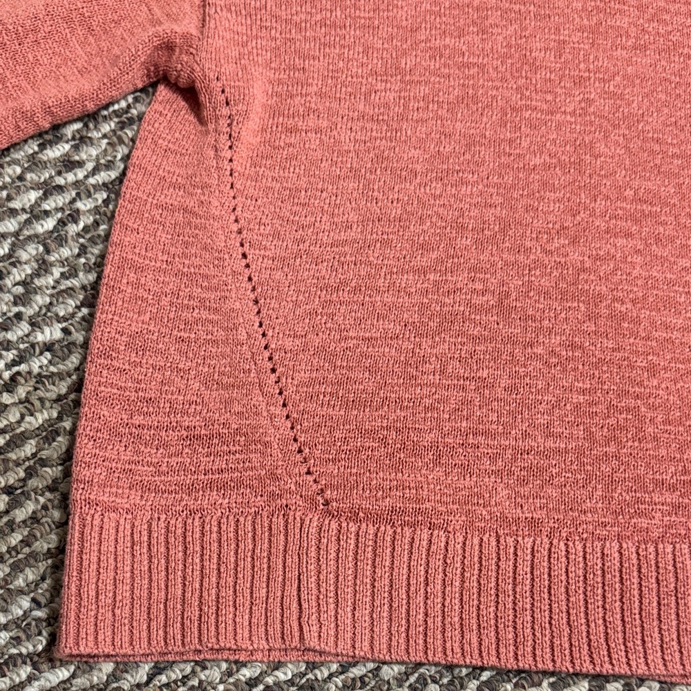 Banana Republic Coral Crew Neck Sweater - Picture 5 of 6